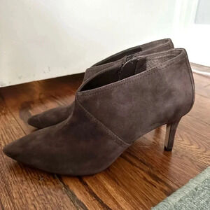 Vince Camuto Kaparine Brown Suede Dress Booties